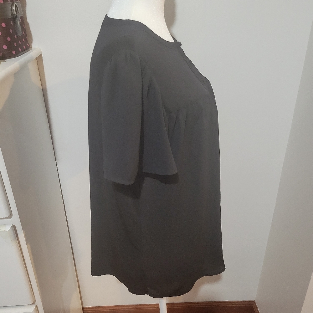 Ann Taylor Solid Black Babydoll Cap Sleeve Sheer Front Blouse Button Up | Small - Picture 4 of 7